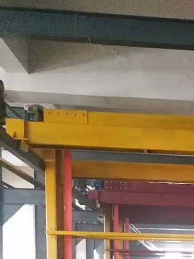 豸